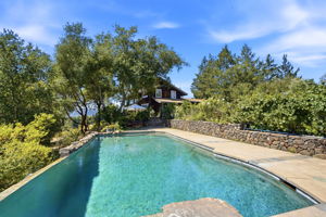 065_F8_1750 Lytton Springs Rd