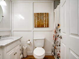  Photo 44