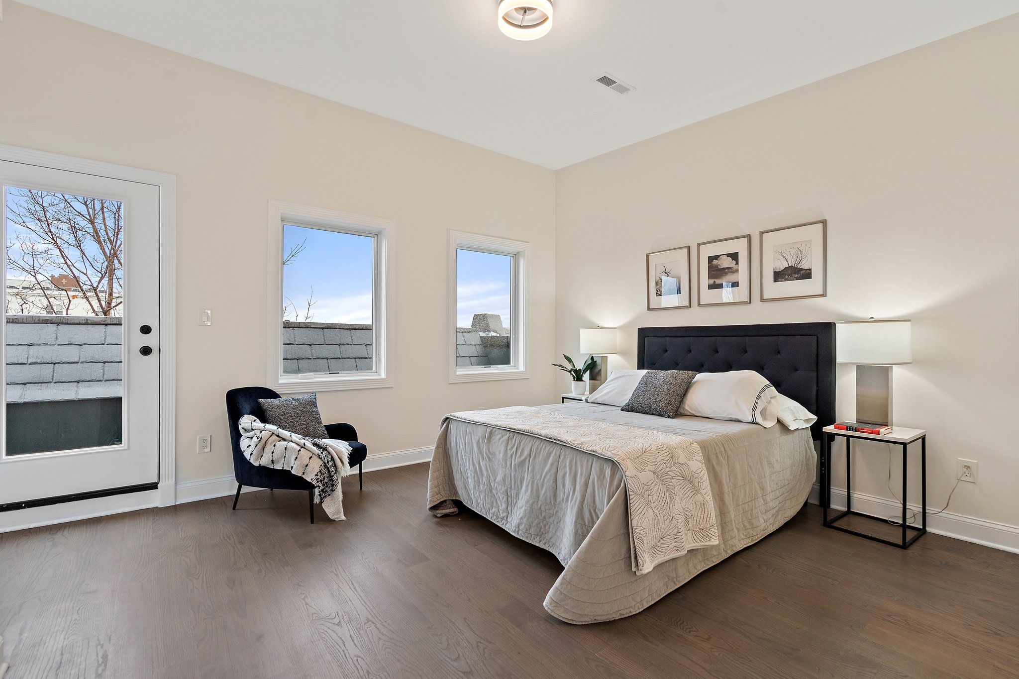 1751 A St SE, Washington, DC 20003, USA Photo 19