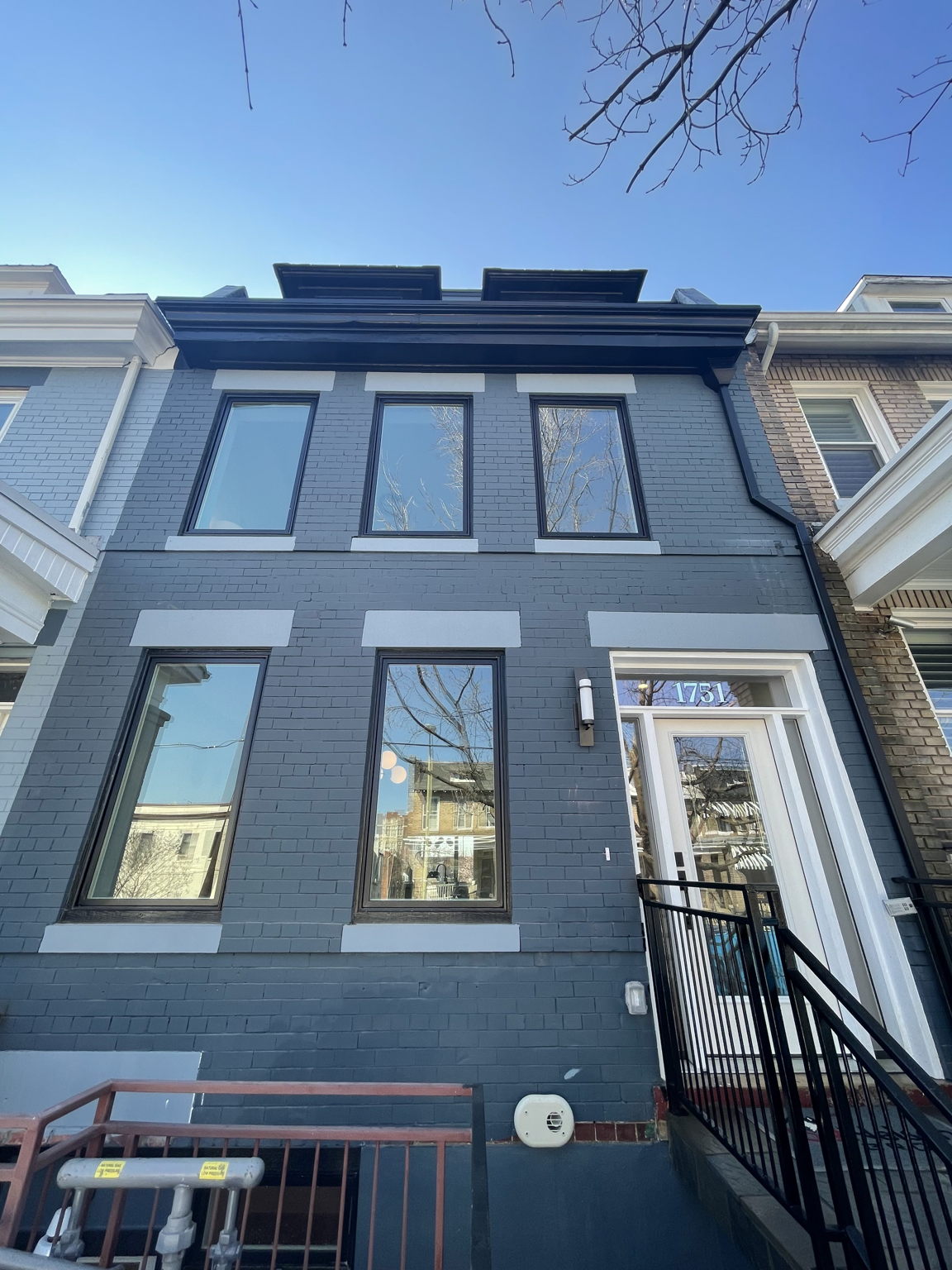 1751 A St SE, Washington, DC 20003, USA Photo 3