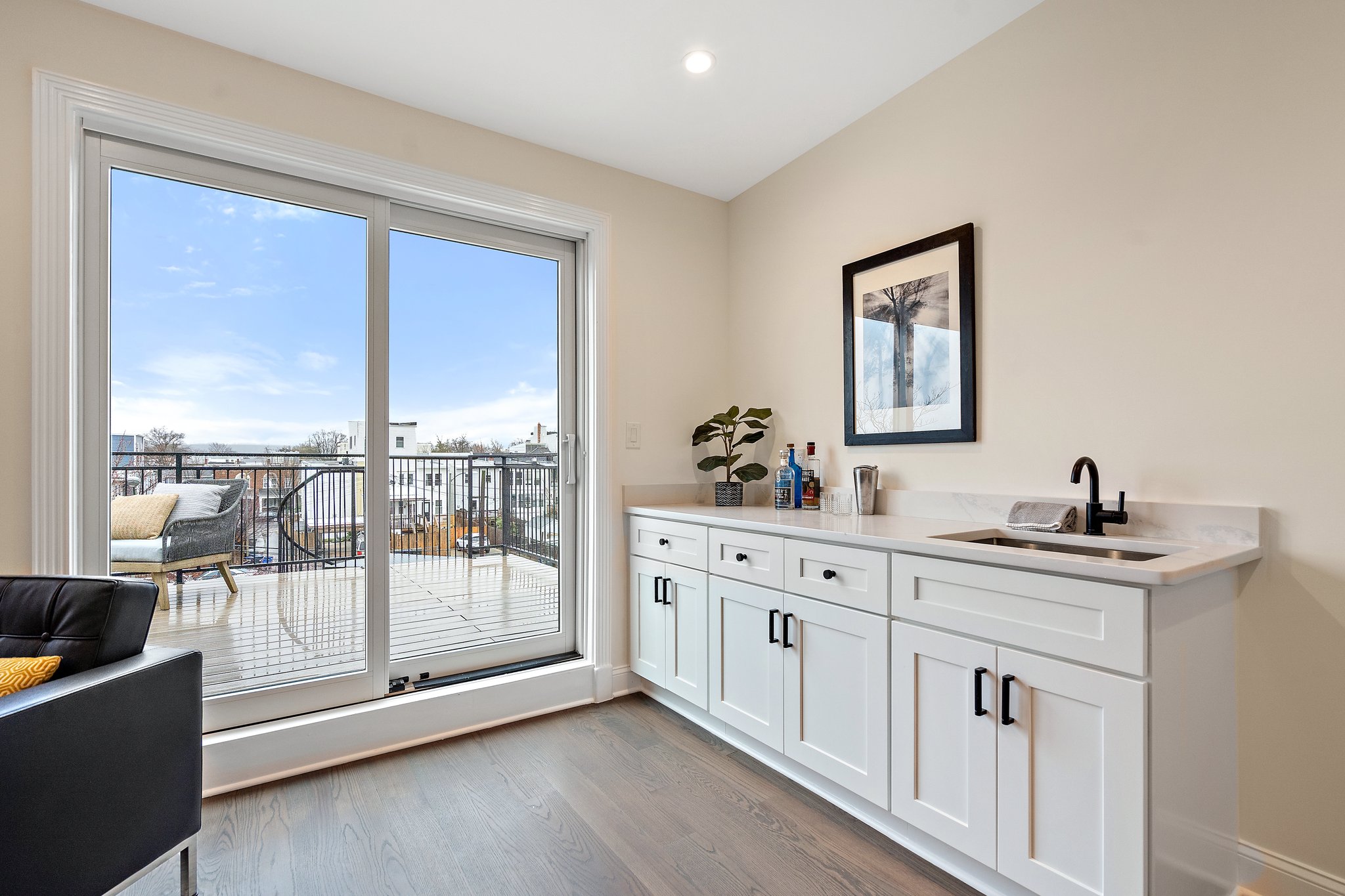 1751 A St SE, Washington, DC 20003, USA Photo 24