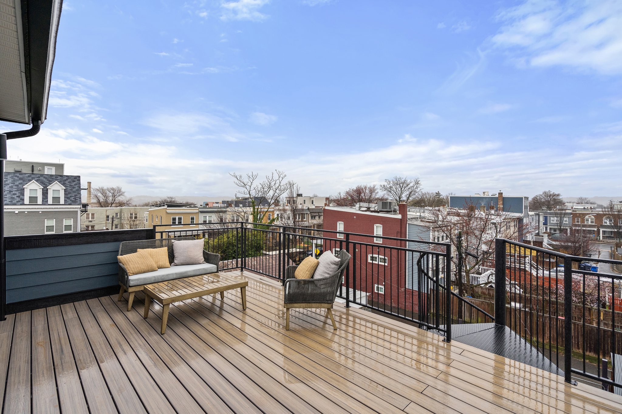 1751 A St SE, Washington, DC 20003, USA Photo 34