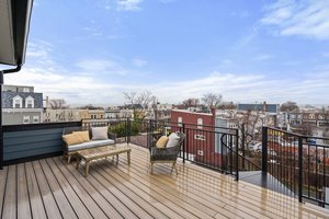 1751 A St SE, Washington, DC 20003, USA Photo 33