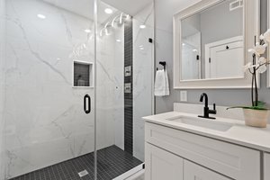 1751 A St SE, Washington, DC 20003, USA Photo 14