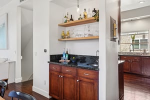 Barry Ave 4-S0207-007.jpg