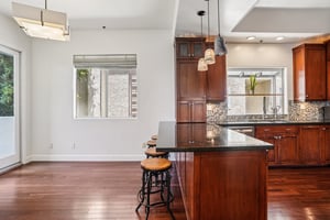 Barry Ave 4-S0207-011.jpg