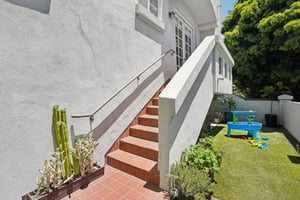 Barry Ave 4-S0207-038.jpg
