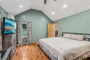Kennerdell Rd-S2409-032.jpg