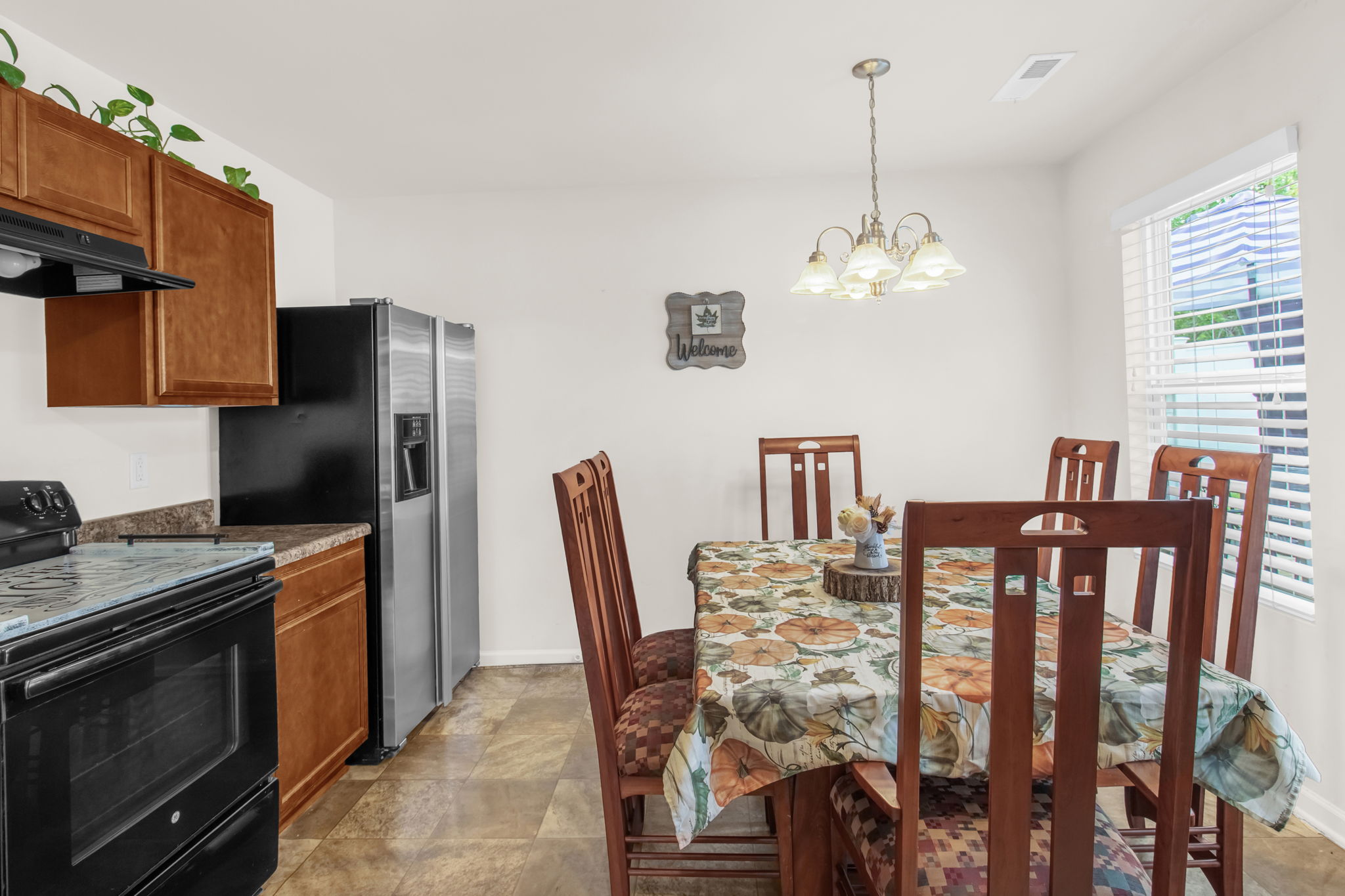 1751 Overcreek Cir-15