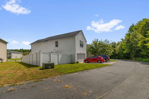 1751 Overcreek Cir-29
