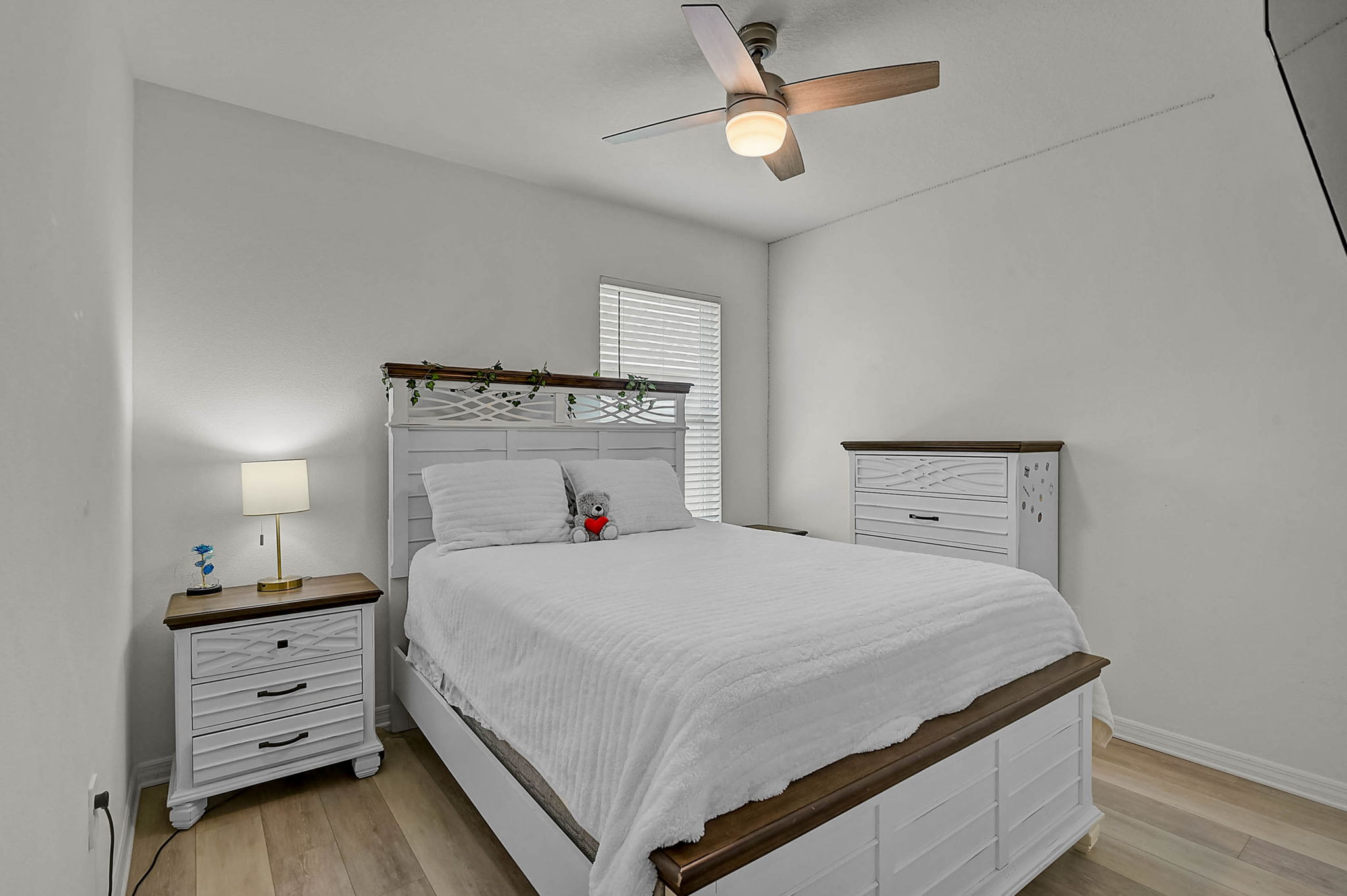 17518 Canopy Pl-7
