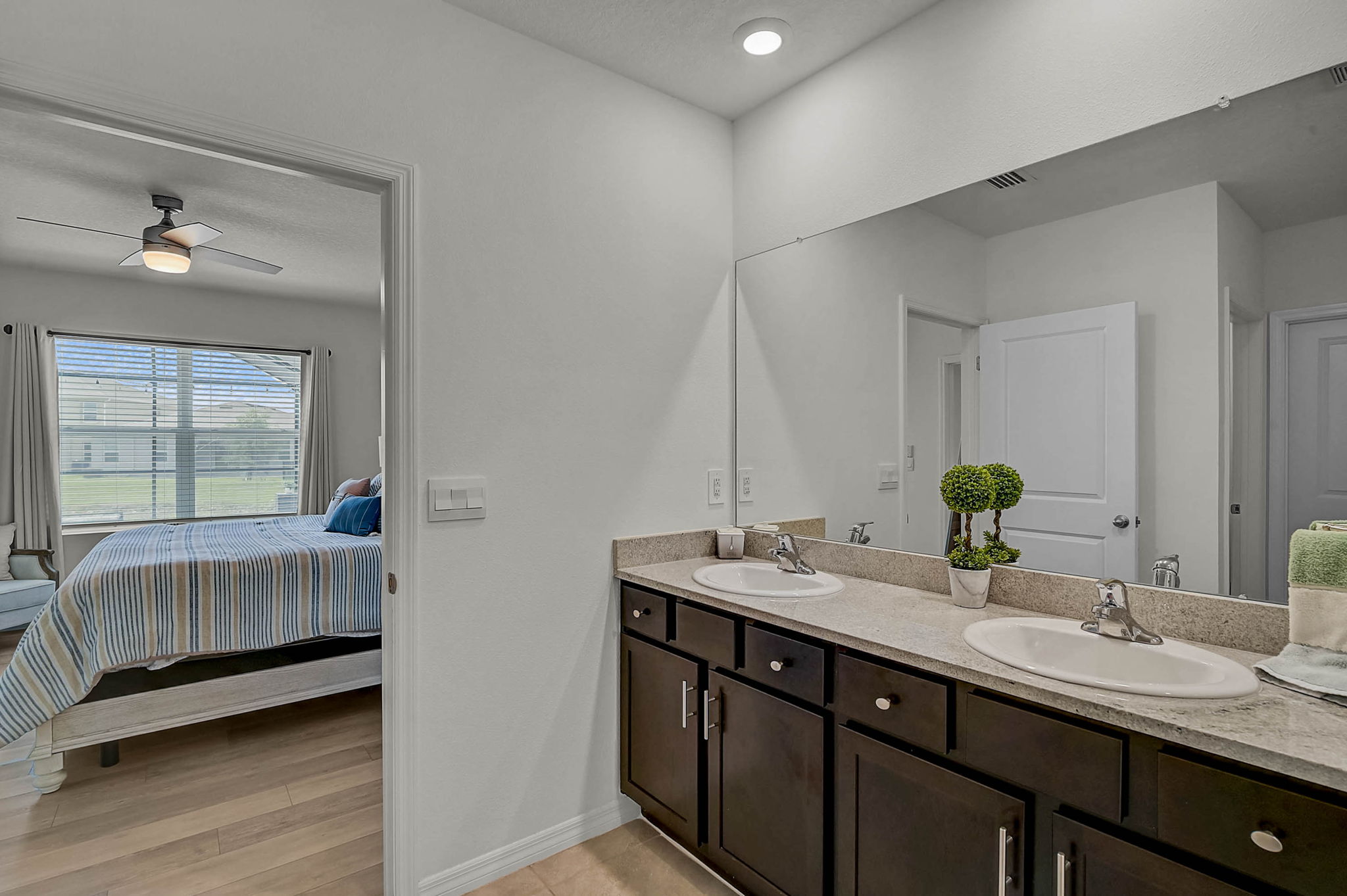 17518 Canopy Pl-14