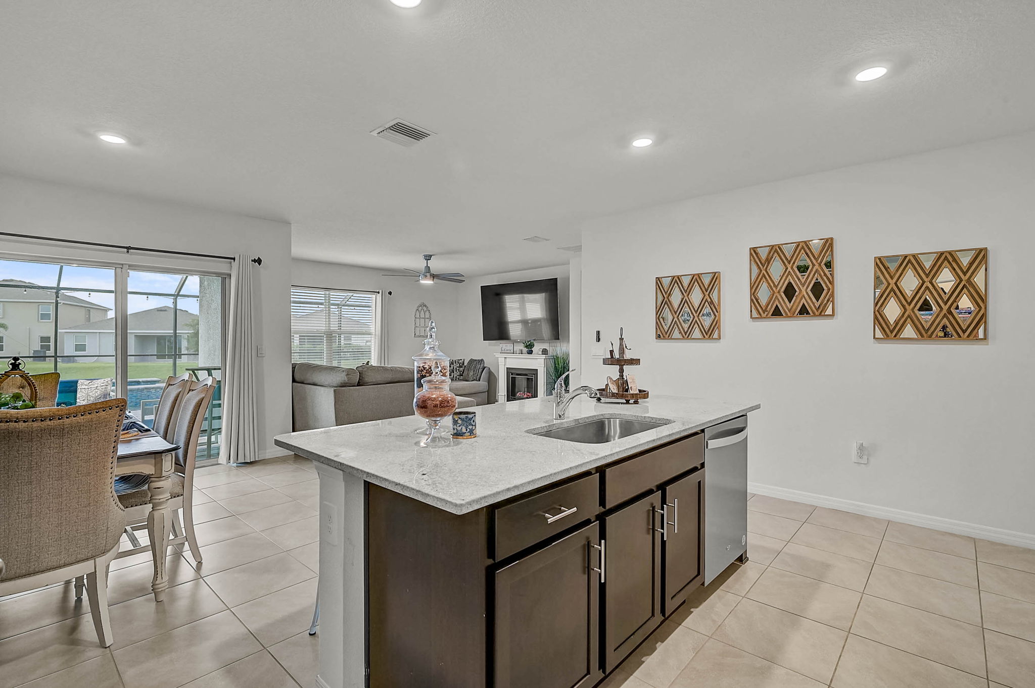 17518 Canopy Pl-19