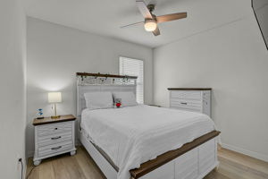 17518 Canopy Pl-7