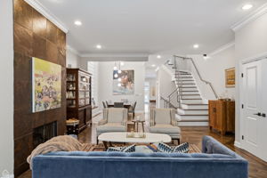 1752 W Erie St - Howie Andron_007