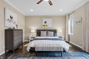 1752 W Erie St - Howie Andron_025
