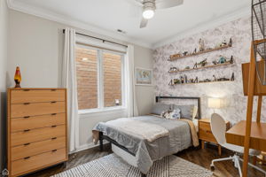 1752 W Erie St - Howie Andron_031