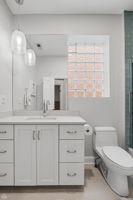 1752 W Erie St - Howie Andron_032