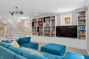 1752 W Erie St - Howie Andron_038