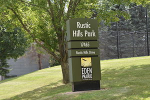  17529 Rustic Hills Dr, Eden Prairie, MN 55346, US Photo 41