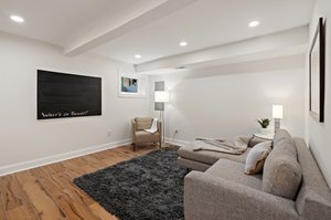 1753 A St SE, Washington, DC 20003, USA Photo 23