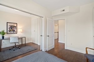 1753 A St SE, Washington, DC 20003, USA Photo 17