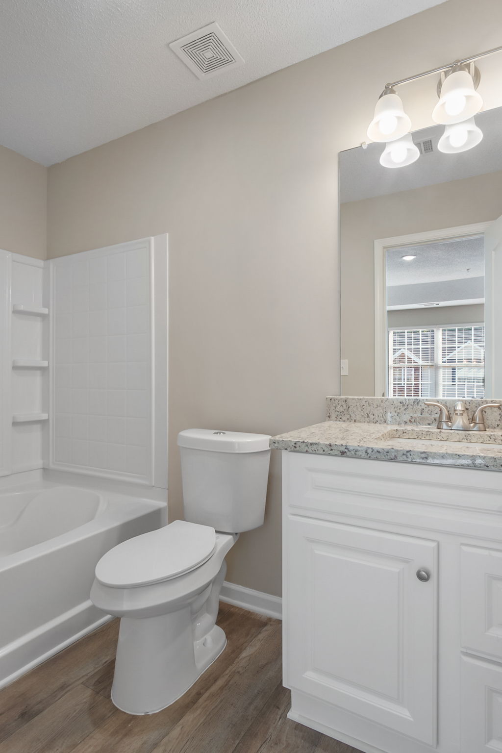 1753 Old Dogwood, Jonesboro, GA 30238, USA Photo 15