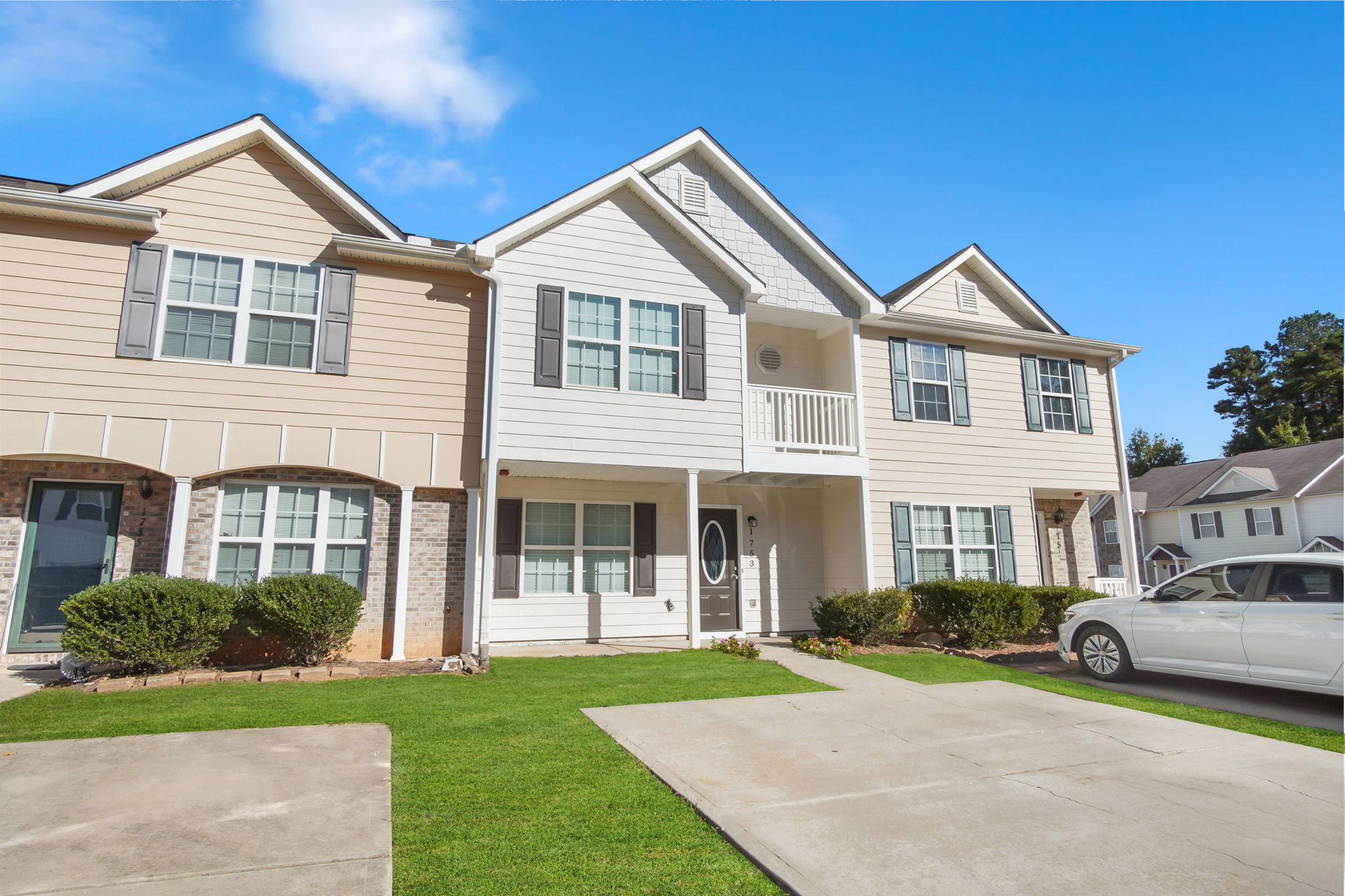 1753 Old Dogwood, Jonesboro, GA 30238, USA Photo 2
