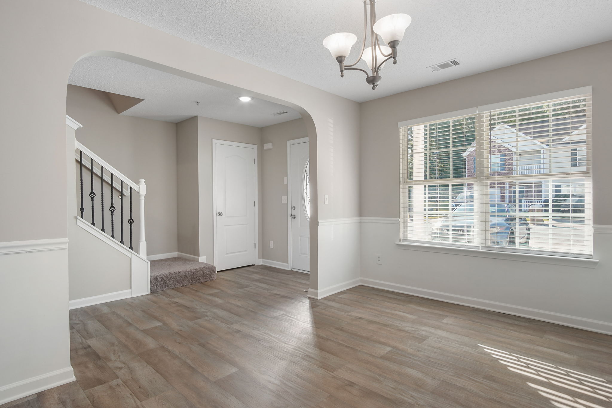 1753 Old Dogwood, Jonesboro, GA 30238, USA Photo 5