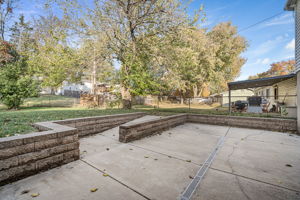 1753 Roth Hill Dr, Maryland Heights, MO 63043, USA Photo 28