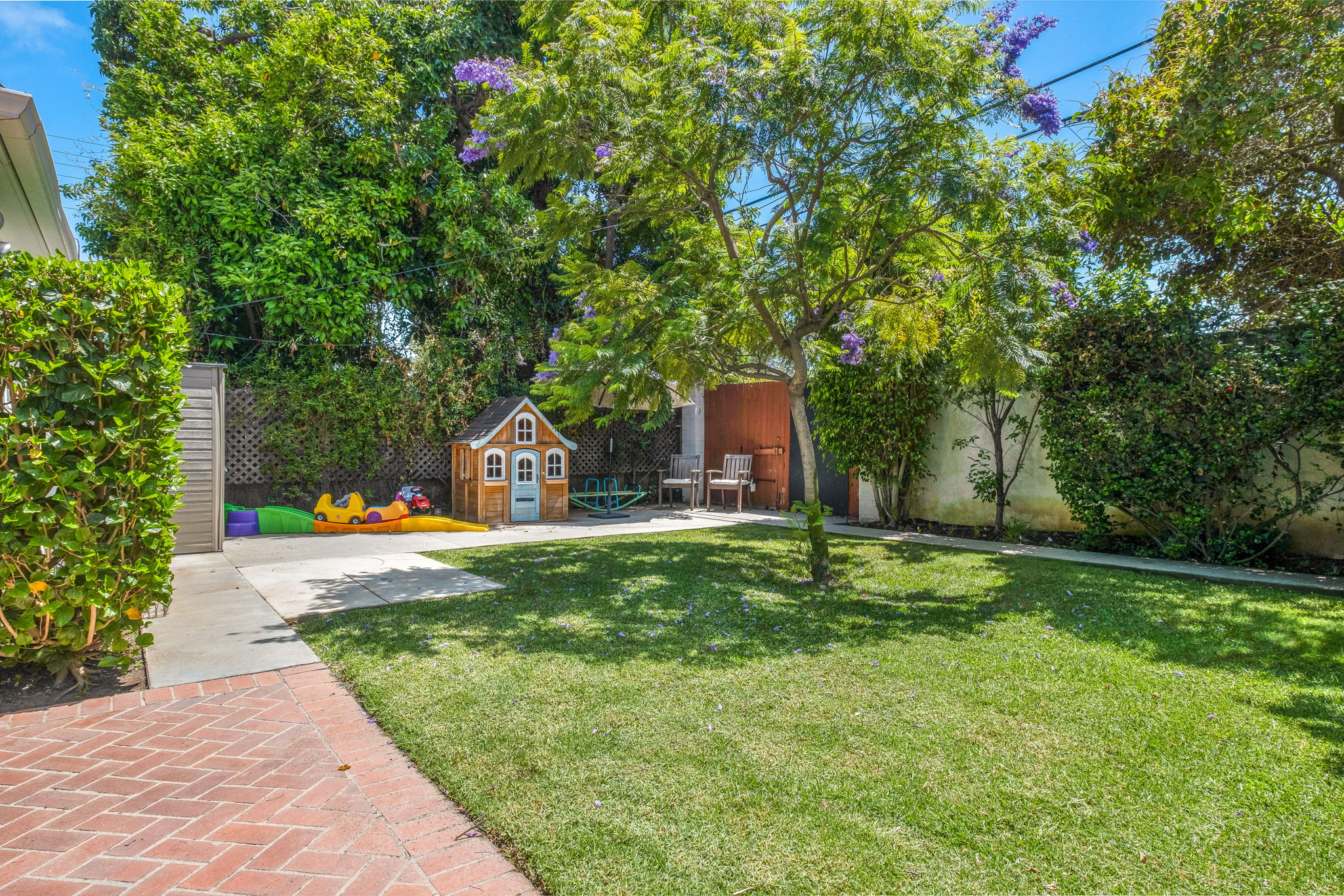 1753 S Carmelina-43