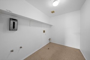  Photo 39