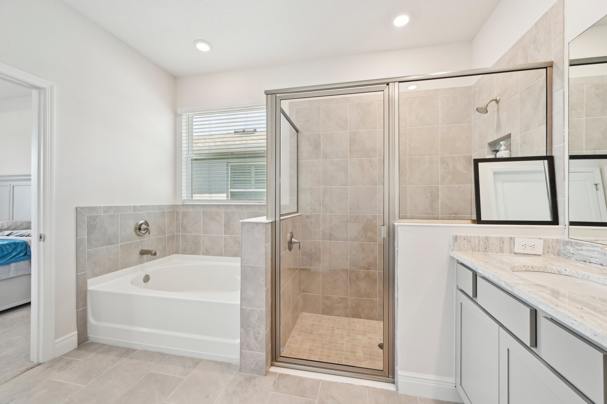 Cantarina Cove-2204-040.jpg