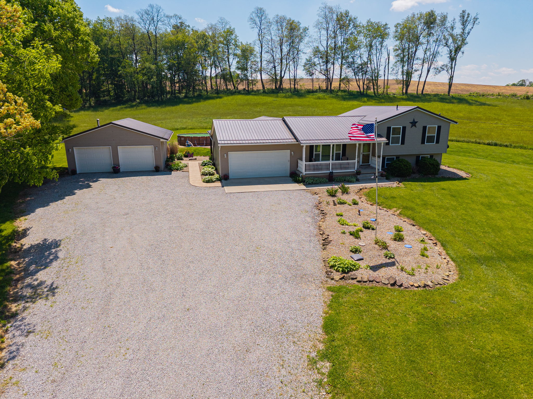 M.W.- 17536 Carson Rd, Butler-88