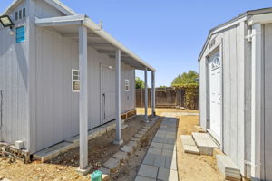  Photo 41