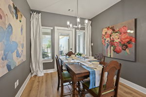  Photo 0