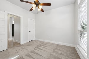 Rowdy Loop-S1209-030.jpg