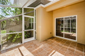 Patio 1E