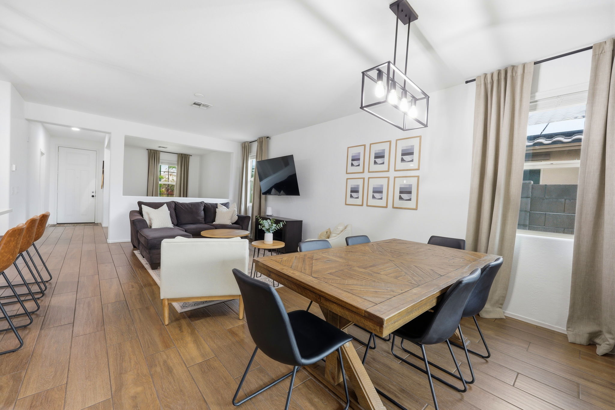 Foyer/Dining/Living Room
