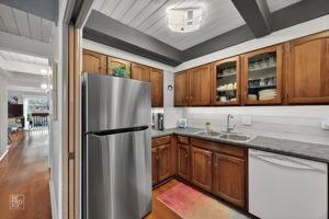 1755 Rand Rd, Des Plaines, IL 60016_008