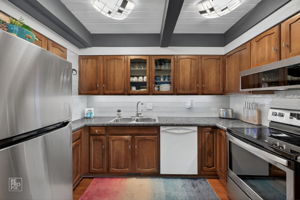 1755 Rand Rd, Des Plaines, IL 60016_009