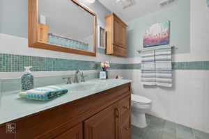 1755 Rand Rd, Des Plaines, IL 60016_015