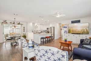 SE 104th Cir-S0811-004.jpg