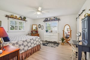 SE 104th Cir-S0811-017.jpg