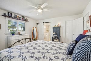 SE 104th Cir-S0811-019.jpg