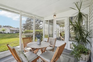 SE 104th Cir-S0811-031.jpg