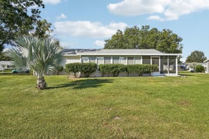 SE 104th Cir-S0811-036.jpg