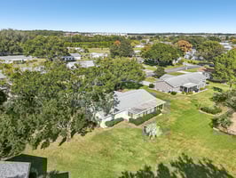 SE 104th Cir-S0811-048.jpg