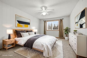 024_DSC09497 virtually staged.jpeg