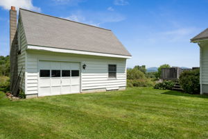  Photo 48